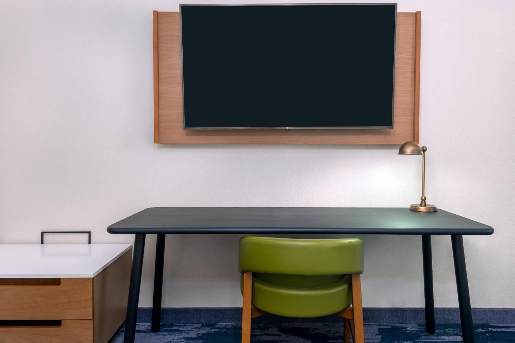 Fairfield Inn & Suites Charlotte Монро Екстериор снимка