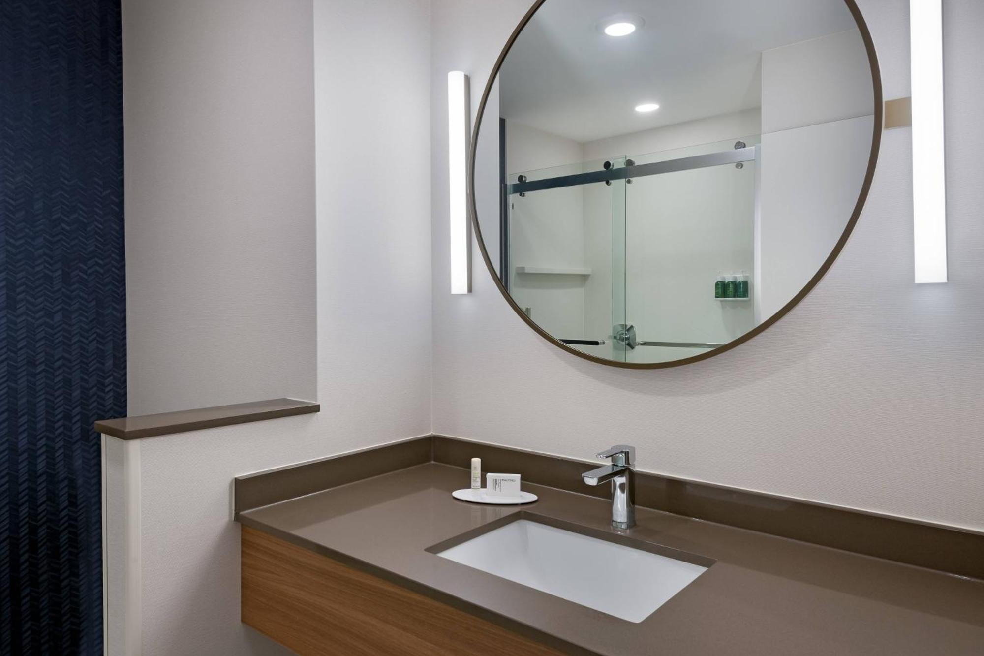 Fairfield Inn & Suites Charlotte Монро Екстериор снимка