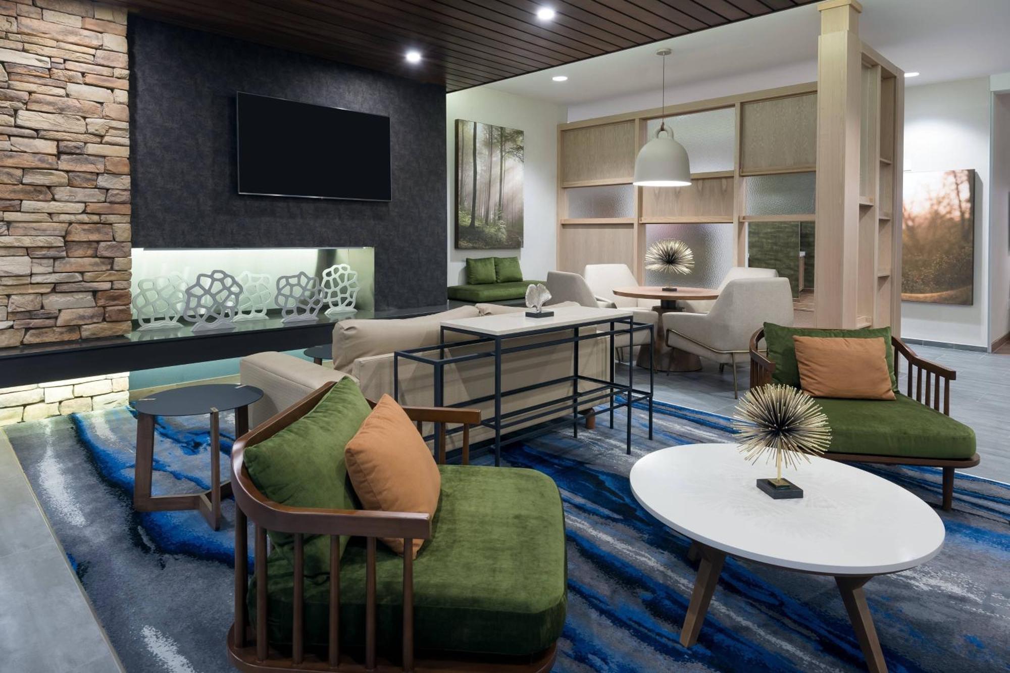 Fairfield Inn & Suites Charlotte Монро Екстериор снимка